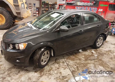 2016 Chevrolet Sonic Ls Auto z USA, uszkodzony, nr VIN 1G1JA5SG4G4133333